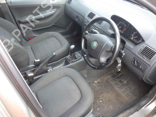 Brukte deler til SKODA FABIA I Combi (6Y5) 1.9 TDI (100 hp) 4336133