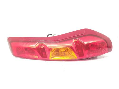 Used Right taillight NISSAN X-TRAIL II (T31) 2.0 dCi 4x4 (150 hp) 31365686