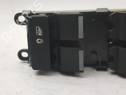 Right front window switch LAND ROVER RANGE ROVER VELAR (L560) 2.0 D200 MHEV 4x4 | BP34142240I26  - Image 6