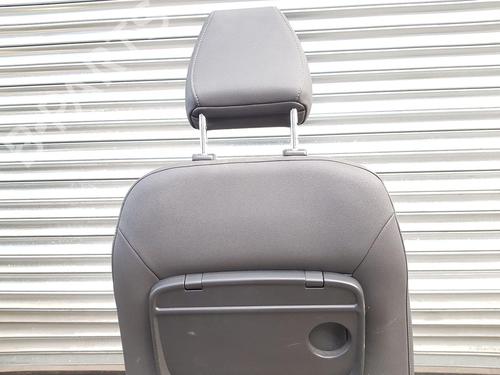 Right front seat FORD KUGA I 2.0 TDCi | BP28684152C16