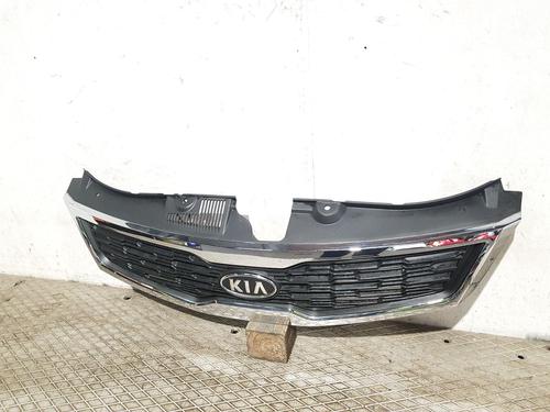 Grille KIA CEE'D SW (ED) 1.6 CRDi 115 | BP32221614C40