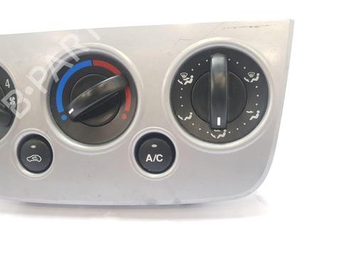 AC Styreenhet / Manøvreringsenhet FORD FIESTA V (JH_, JD_) 1.25 16V | BP29492768I5 