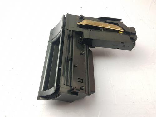 Used Ashtray Ashtray MERCEDES-BENZ SLK (R170) 230 Kompressor (170.447) (193 hp) 32332020 32332020