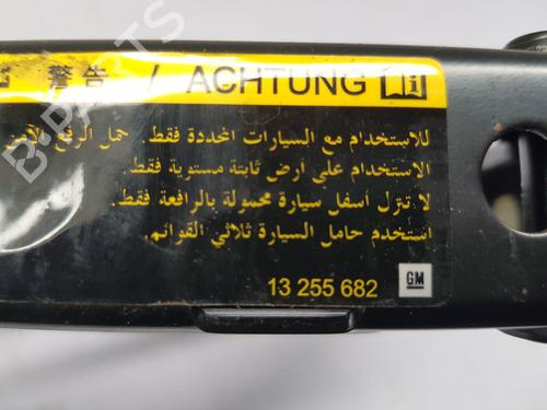 Jack Kit SAAB 9-3 Convertible (YS3F) 1.9 TiD | BP22656511C119 