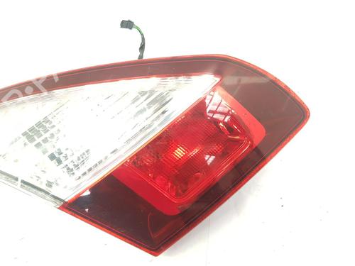 Venstre baglygte bagklap RENAULT MEGANE III Hatchback (BZ0/1_, B3_) 1.5 dCi (BZ09, BZ0D, BZ1W, BZ29, BZ14) | BP28684140C79