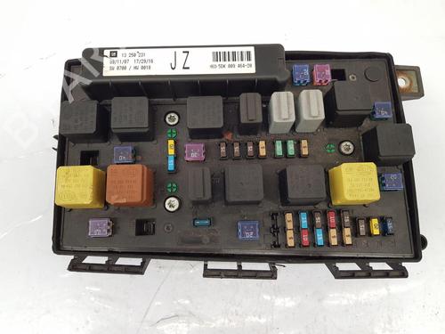 Sikringsdose Sikringsdose VAUXHALL ZAFIRA Mk II (B) (A05) 1.6 (105 hp) 33853576 33853576