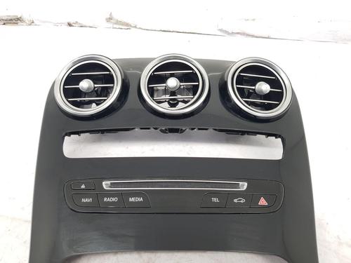 Air vent MERCEDES-BENZ C-CLASS (W205) C 200 (205.042) | BP22989663I21 
