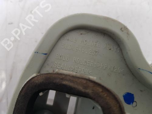 Lamp holder SKODA YETI (5L) 2.0 TDI 4x4 | BP33295706L10  - Image 7