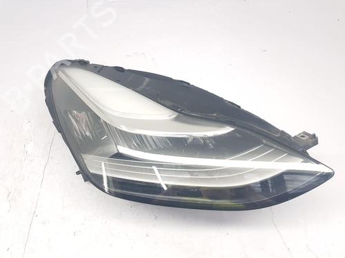 Used Right headlight Right headlight TESLA MODEL 3 (5YJ3) EV AWD (351 hp) 35746118 35746118
