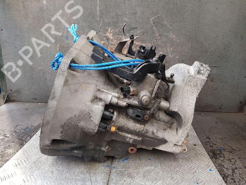 Gearbox VOLVO V40 Hatchback (525) D2 | BP30138011M3