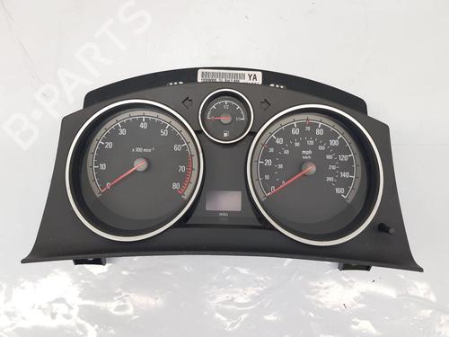 Used Instrument cluster Instrument cluster VAUXHALL ZAFIRA Mk II (B) (A05) 1.6 (115 hp) 35934169 35934169