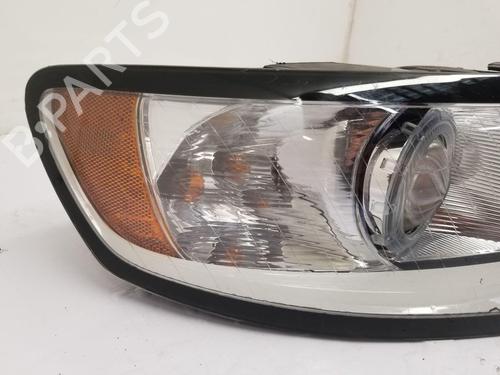 Right headlight VOLVO S40 II (544) D2 | BP29229699C29 