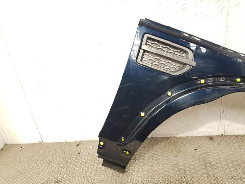 Right front fenders LAND ROVER DISCOVERY III (L319) 2.7 TD 4x4 | BP26943216C42 