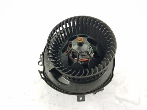 Used Heater blower motor AUDI A3 Sportback (8VA, 8VF) RS3 quattro (367 hp) 28482889