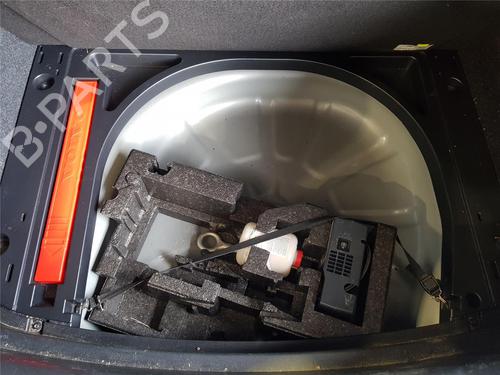 Brukte deler til VOLVO V40 Hatchback (525) D2 4868802