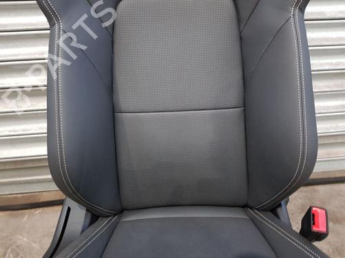 Right front seat JAGUAR I-PACE (X590) EV400 AWD | BP30914913C16 