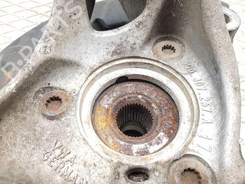 Left front steering knuckle VW PASSAT B8 (3G2, CB2) 1.6 TDI | BP23182528M25 