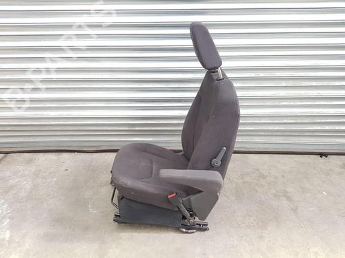 Right front seat FORD TRANSIT COURIER B460 Box Body/MPV 1.5 TDCi | BP28684156C16 - Image 9