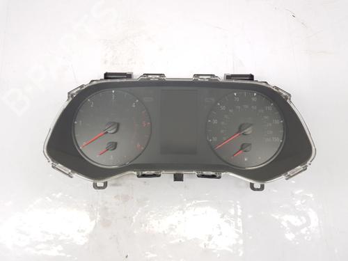 Used Instrument cluster NISSAN NV300 Van (X82) [2016-2026]  31574590