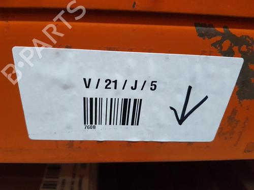 Right headlight VW GOLF VI (5K1) 1.6 TDI | BP30554679C29 