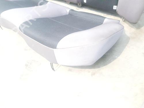 Right front seat SUBARU IMPREZA Saloon (GD) 2.0 i R AWD (GD9) | BP22659613C16 