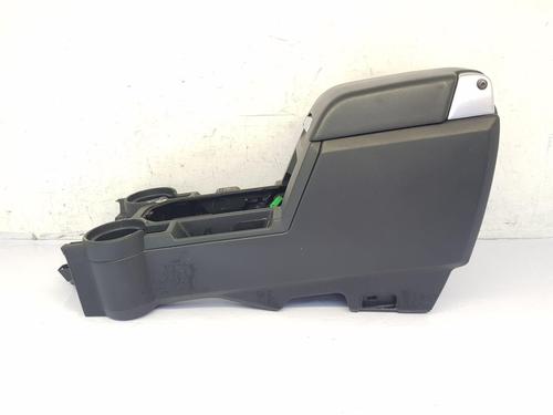 Used Armrest / Center console LAND ROVER DISCOVERY III (L319) 2.7 TD 4x4 (190 hp) 27240597