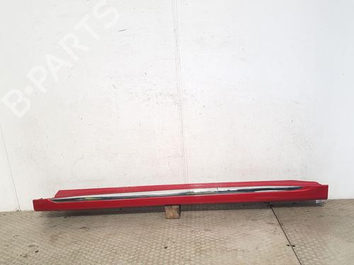 Used Left sideskirt Left sideskirt MITSUBISHI OUTLANDER III (GG_W, GF_W, ZJ, ZL, ZK) Plug-in Hybrid (GG2W) (200 hp) 36308170 36308170
