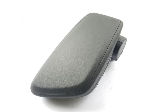 Used Armrest / Center console Armrest / Center console BMW X1 (F48) sDrive 18 i (140 hp) 36411027 36411027