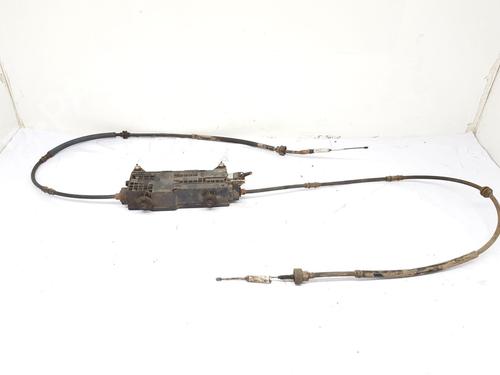 Used Electric handbrake LAND ROVER DISCOVERY III (L319) 2.7 TD 4x4 (190 hp) 30554355