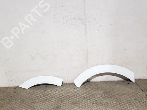 Używane Listwa nadkola tylnego prawego FORD PUMA (J2K, CF7) [2019-2025]  30737784