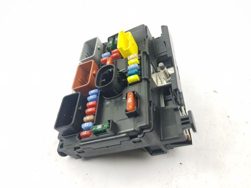 Used Fuse box PEUGEOT 207 (WA_, WC_) 1.4 (72 hp) 31819885