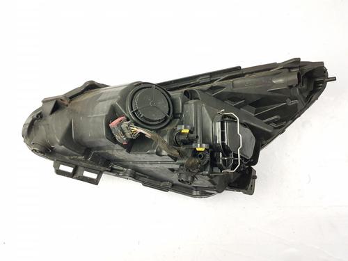 Højre forlygte VAUXHALL CORSA Mk III (D) (S07) 1.2 i 16V (L08) | BP27353230C29 