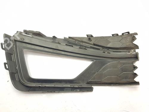 Right front fog light VW POLO VI (AW1, BZ1, AE1)  | BP26692877C31 