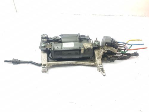 Used Suspension compressor Suspension compressor AUDI Q7 (4LB) 3.0 TDI quattro (233 hp) 32870367 32870367