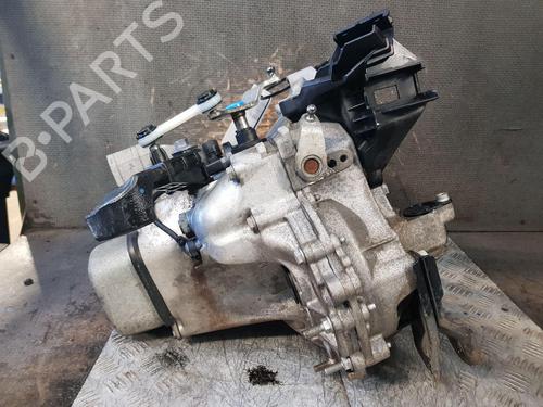 Gearbox PEUGEOT 2008 I (CU_) 1.2 PureTech 82 | BP30137811M3