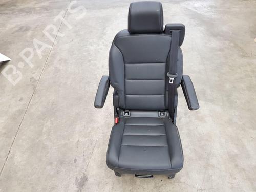 Rear seat TOYOTA PROACE VERSO Bus (MPY_) 2.0 D4d (MPY6, MPY5) BP22683088C17