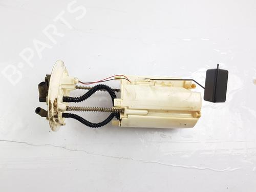 Used Fuel pump TOYOTA HILUX VII Pickup (_N1_, _N2_, _N3_) 2.5 D-4D 4WD (KUN25) (144 hp) 25463075