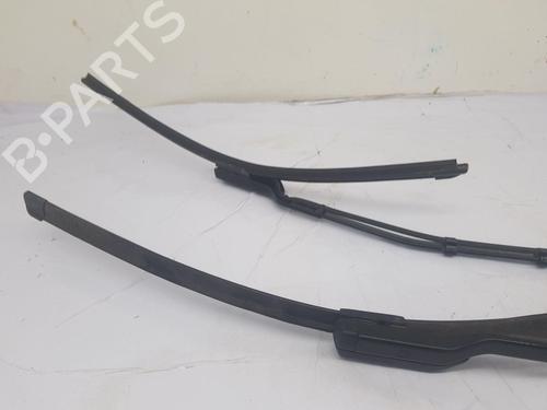 Front windshield wiper arm TESLA MODEL 3 (5YJ3) | BP40220394C143 - Image 2