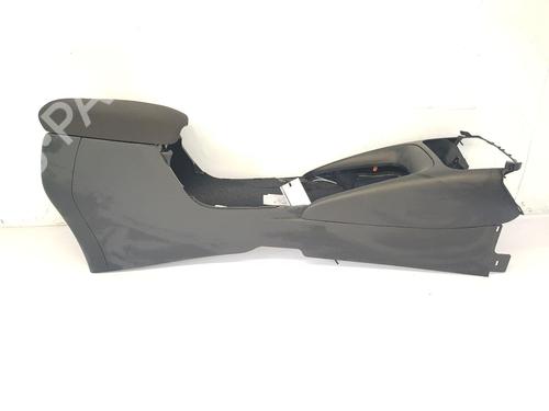 Used Middle console Middle console 39169979 39169979