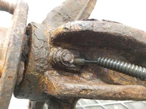 Right front steering knuckle FORD FIESTA V (JH_, JD_) 1.25 16V | BP22676266M26 