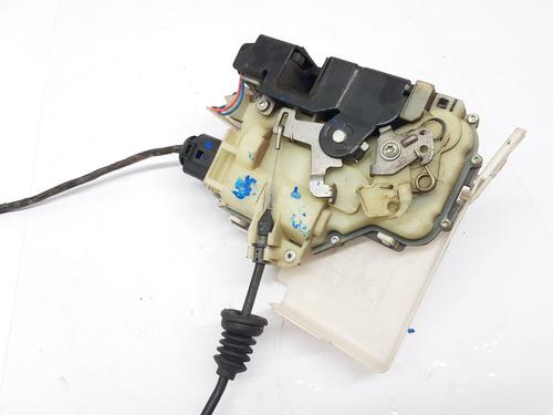 Front left lock VW TRANSPORTER T5 Bus (7HB, 7HJ, 7EB, 7EJ) 1.9 TDI | BP29262759C98 