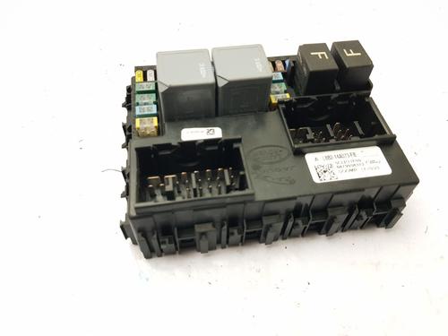 Used Fuse box LAND ROVER DEFENDER Station Wagon (L663) D300 MHEV 4x4 (300 hp) 32430375