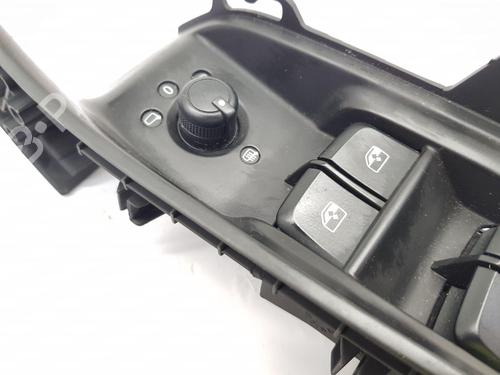 Right front window switch AUDI A3 Sportback (8VA, 8VF) 1.0 TFSI | BP32375144I26
