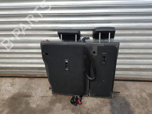 Right front seat JAGUAR I-PACE (X590) EV400 AWD | BP30914913C16 