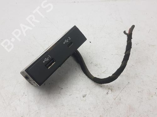 electronic-module-audi-a3-sportback-8ya-8yf-2019-35745928 main image