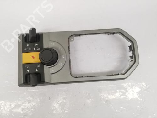 Used Switch LAND ROVER DISCOVERY III (L319) 2.7 TD 4x4 (190 hp) 28684030