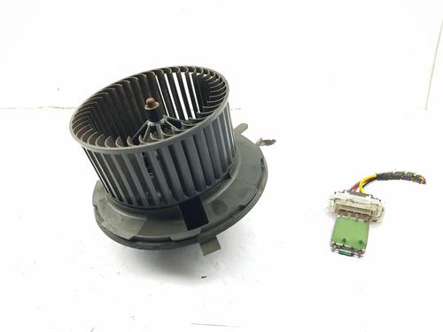 Heater blower motor VW GOLF VI (5K1) 2.0 TDI | BP29492669M62 