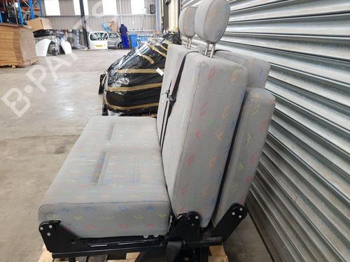 Sæde Bagtil VW TRANSPORTER T5 Van (7HA, 7HH, 7EA, 7EH) 1.9 TDI | BP31864158C17