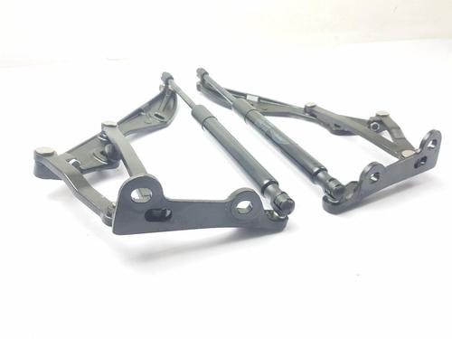 Tailgate lift support ASTON MARTIN VANTAGE Coupe V8 | BP35967191C138  - Image 5