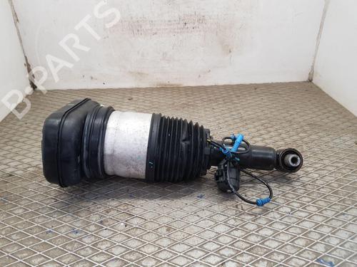 Used Right rear shock absorber BMW X5 (G05, F95) xDrive 40 d Mild-Hybrid (340 hp) 28175162